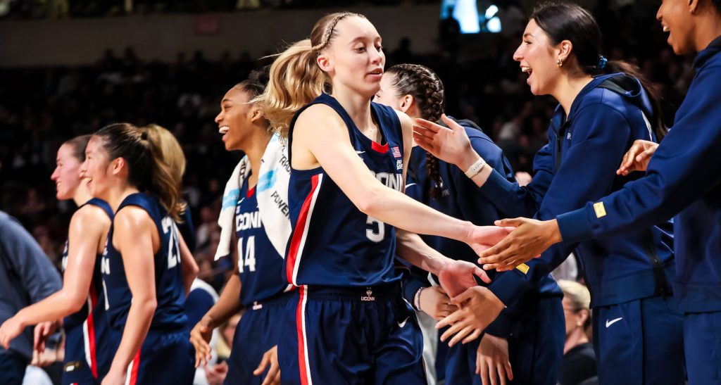 UConn Huskies guard Paige Bueckers